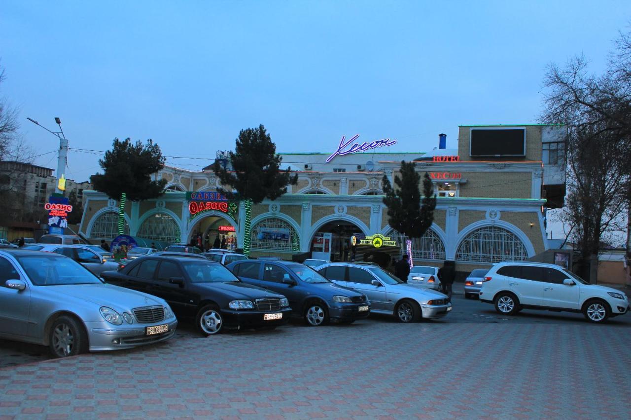 Хотел Хесон Khujand Ngoại thất bức ảnh