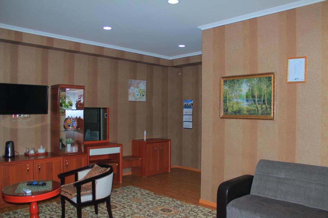Хотел Хесон Khujand Phòng bức ảnh